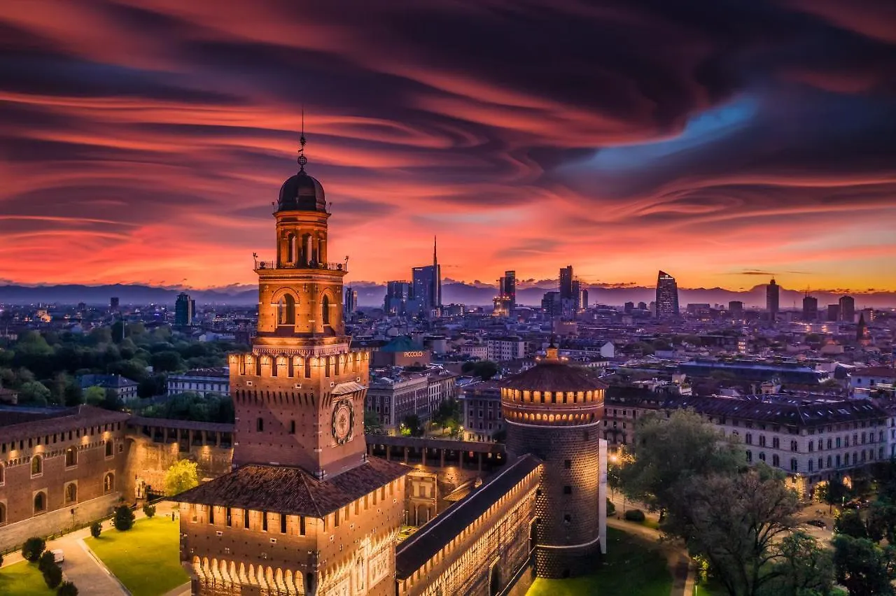 Duomo-CityLife Free Wifi&Netflix Milano Italien